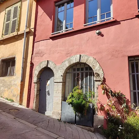 Bienvenue Chez Sylvie Bed and Breakfast Λυών